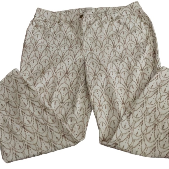 Chico's Premium White Bronze Jean with "Bling". Size L/12 (Chico's 2) - Picture 3 of 8